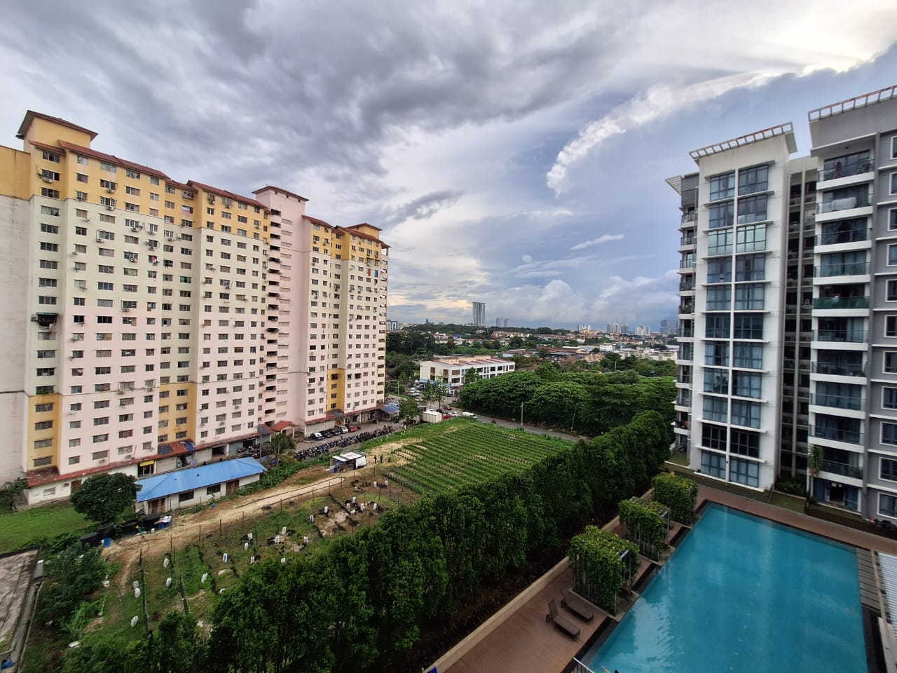 Boulevard Residence Kayu Ara By Jay Ng - photo 9