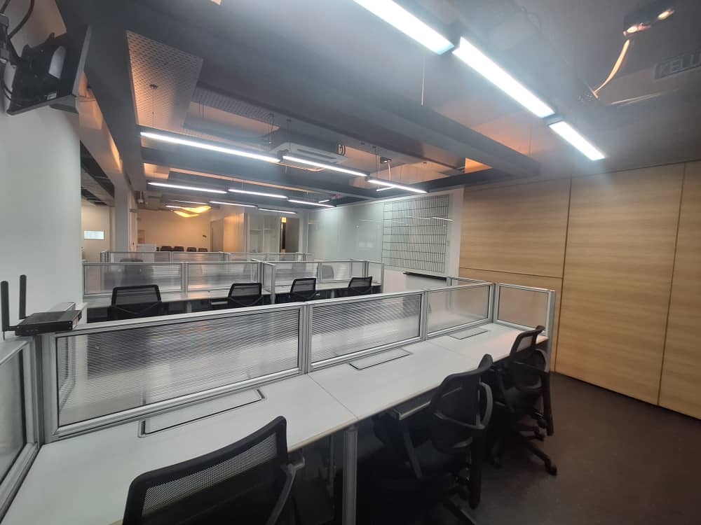 10 Boulevard Joint Office By Jay Ng - photo 2