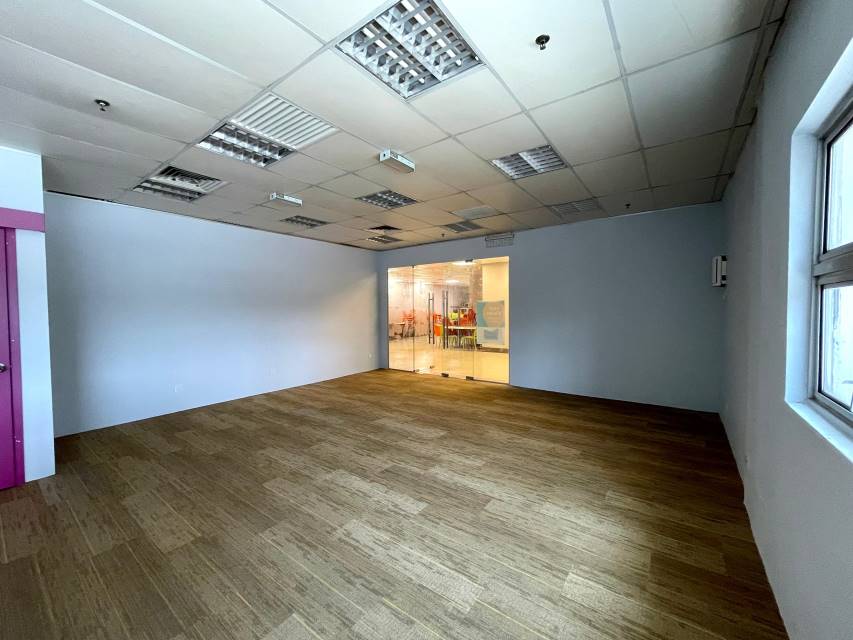 Lotus Mutiara Damansara Shop By Jay Ng - photo 5