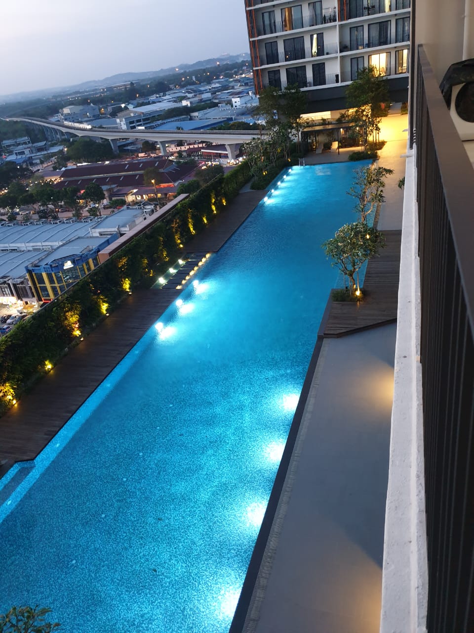 Emporis Residence Master Room By Jay Ng - photo 4