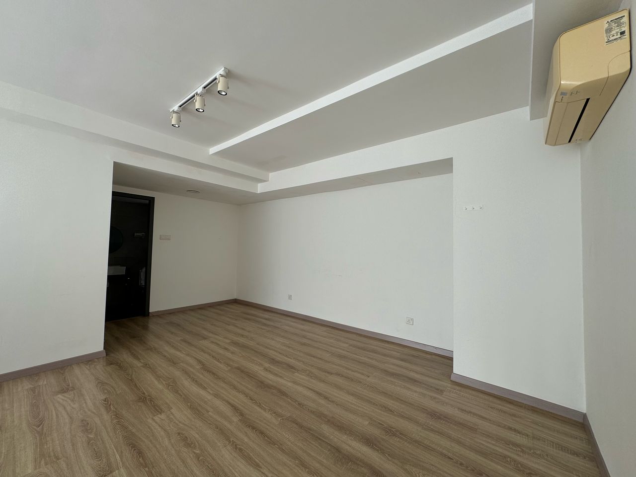 Emporis Duplex By Serene - photo 5