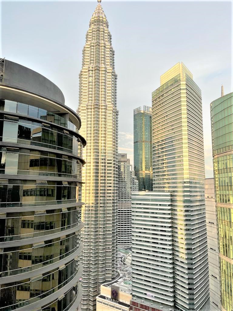 SKY SUITES KLCC 3B - photo 8