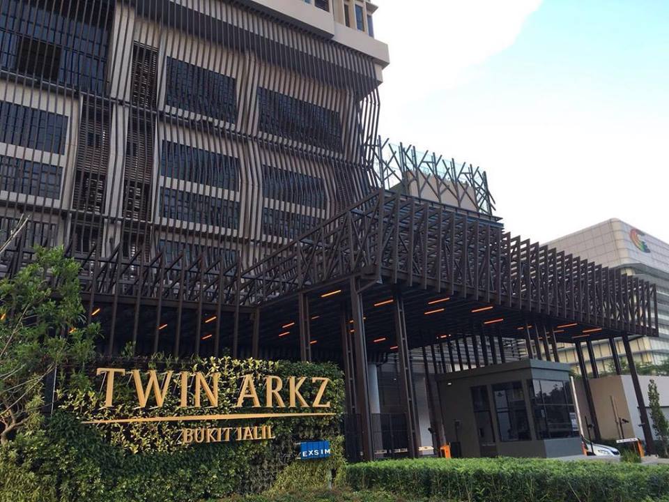 Twin Arkz 1170sf 3R2B FF - ZOEY