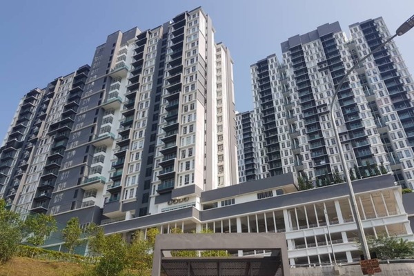 Green Residence Cheras 1127sf 3R2B PF -Nicholas