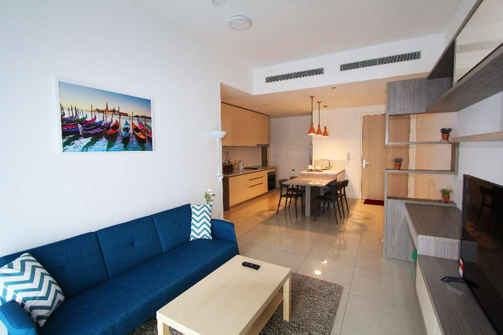 Nadi Bangsar 689sf 1B1R FF - Grace