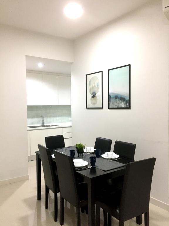 G RESIDENCE 1410sf 2R2B2CP FF - JESSLYN