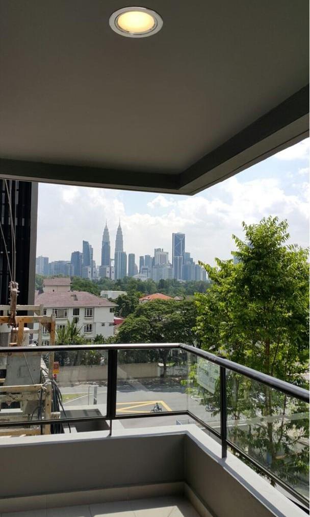 G RESIDENCE 1410sf 2R2B2CP PF - JESSLYN