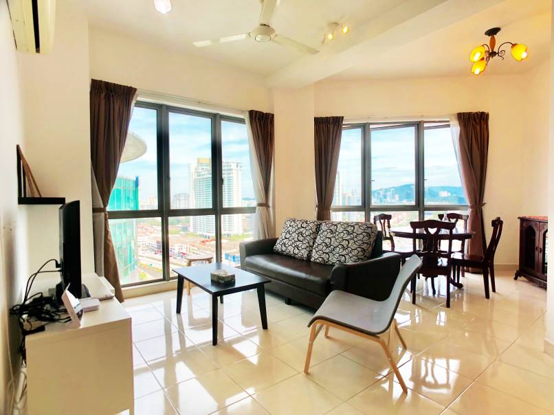 G RESIDENCE 1087sf 2R2B2CP FF - JESSLYN