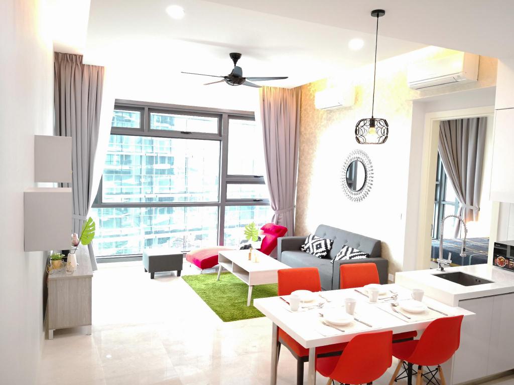 Vogue Suites 786sf 1R1B FF - Grace