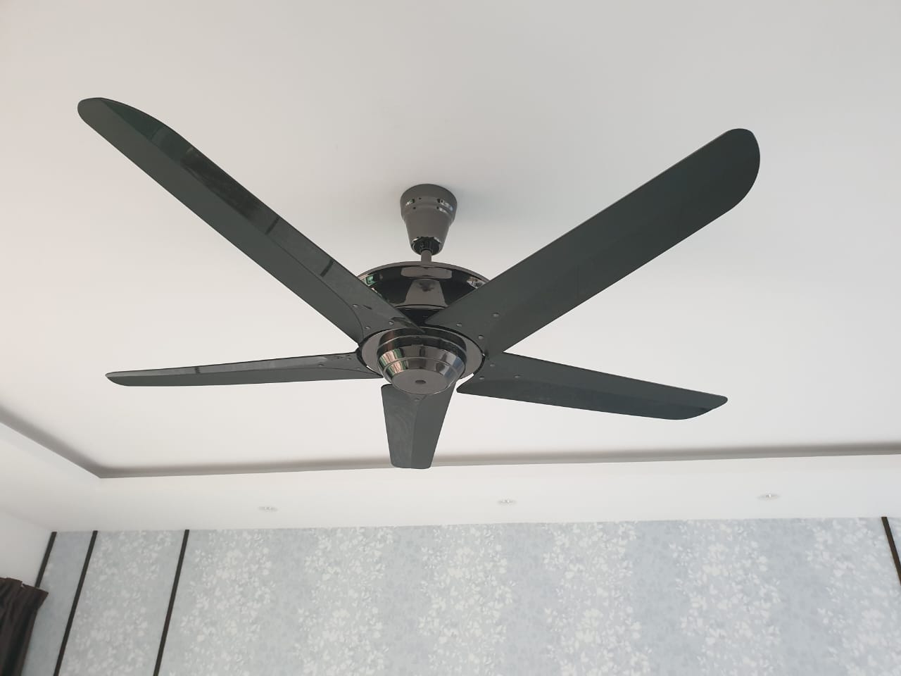 Elit Heights Condo FOR SELL With Tenant - photo 6
