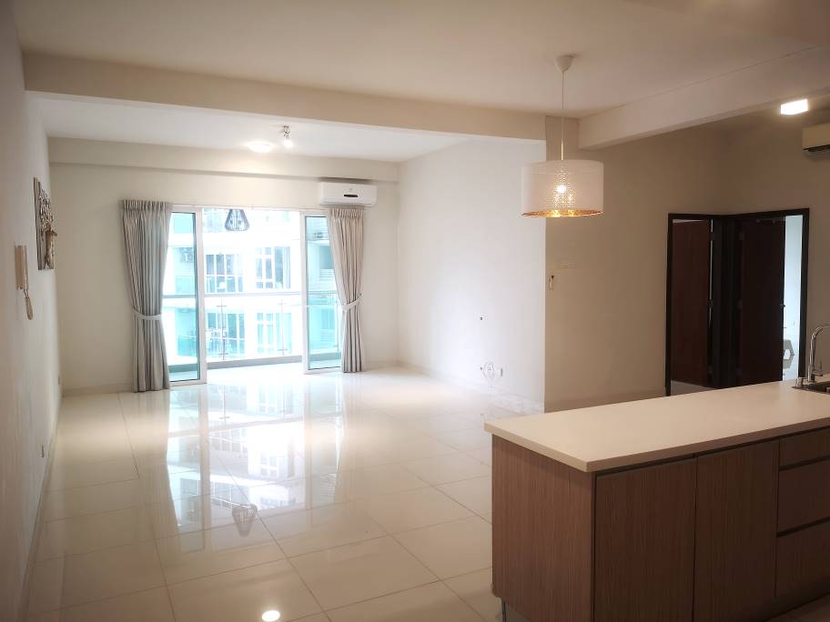 1590sf Royal Regent, Jalan Kuching, Dutamas - photo 3