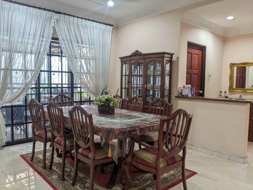 Well kept bungalow with huge lawn in Mutiara Bangi - photo 10