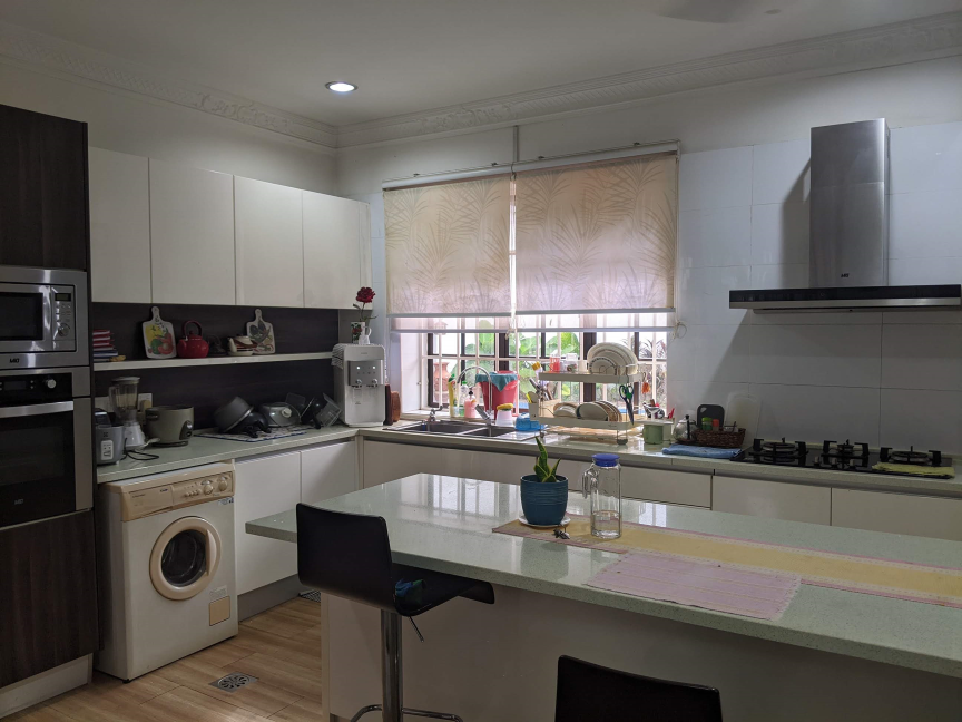 Well kept bungalow with huge lawn in Mutiara Bangi - photo 13