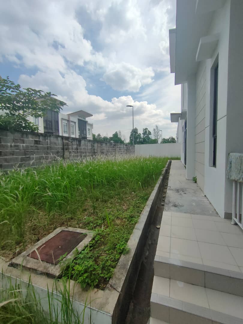 Embun Kemensah Owner - photo 2