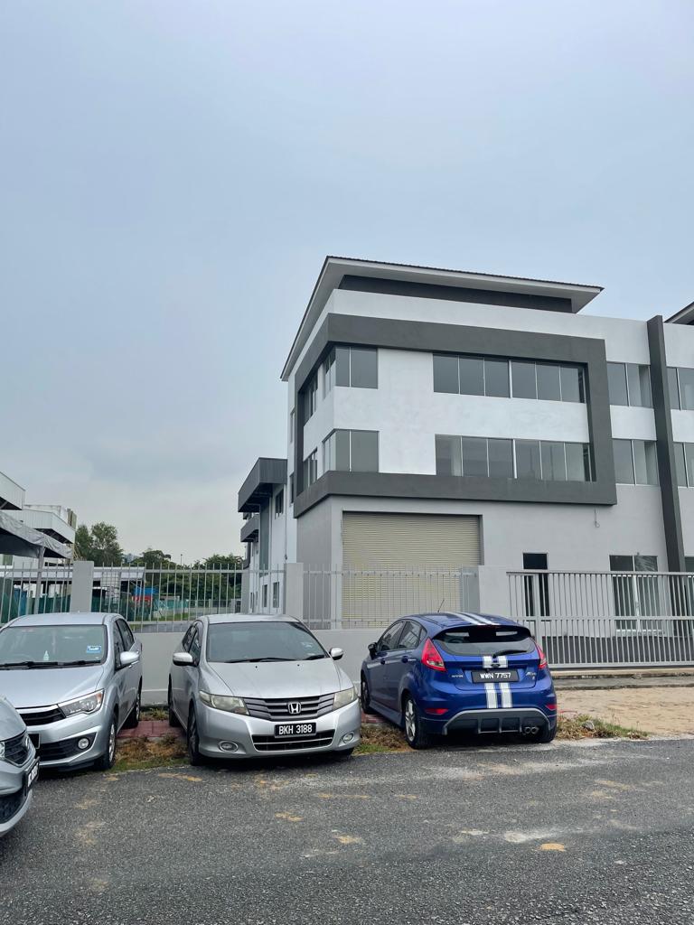 Taman Perindustrian Putra Puchong - photo 2