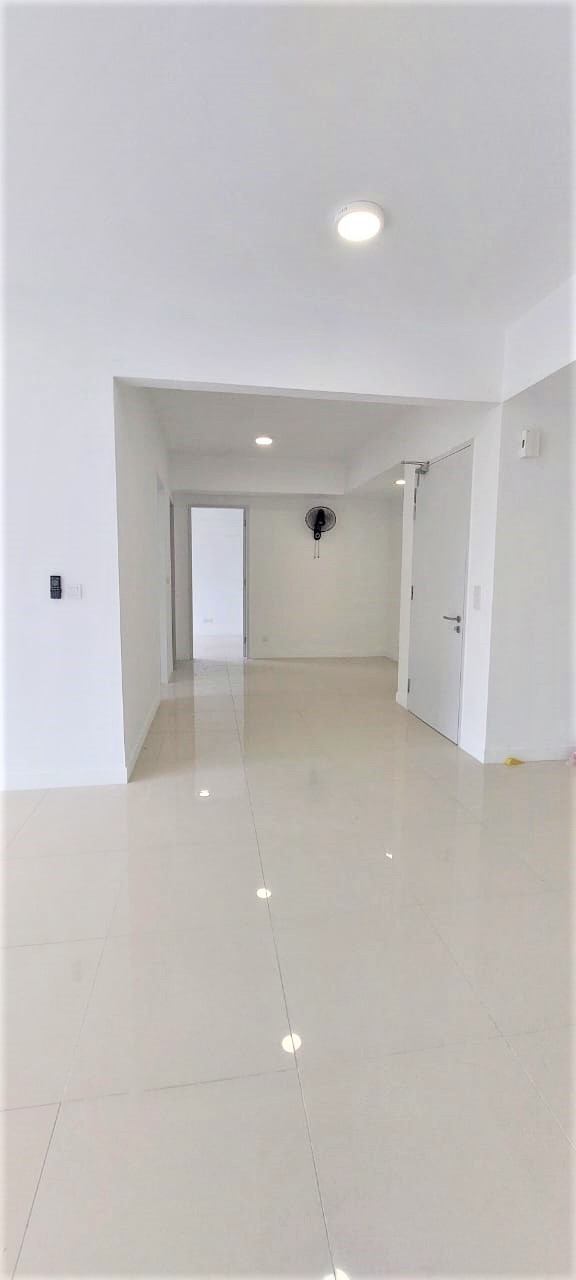 Emerald Hills Condo - Thomas SOLD - photo 4