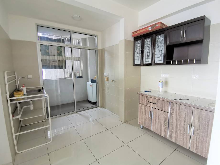 Midfields 2 Ms Siew RENTED OUT - photo 5