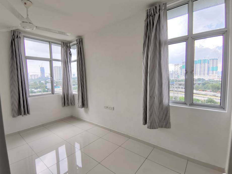 Midfields 2 Ms Siew RENTED OUT - photo 13