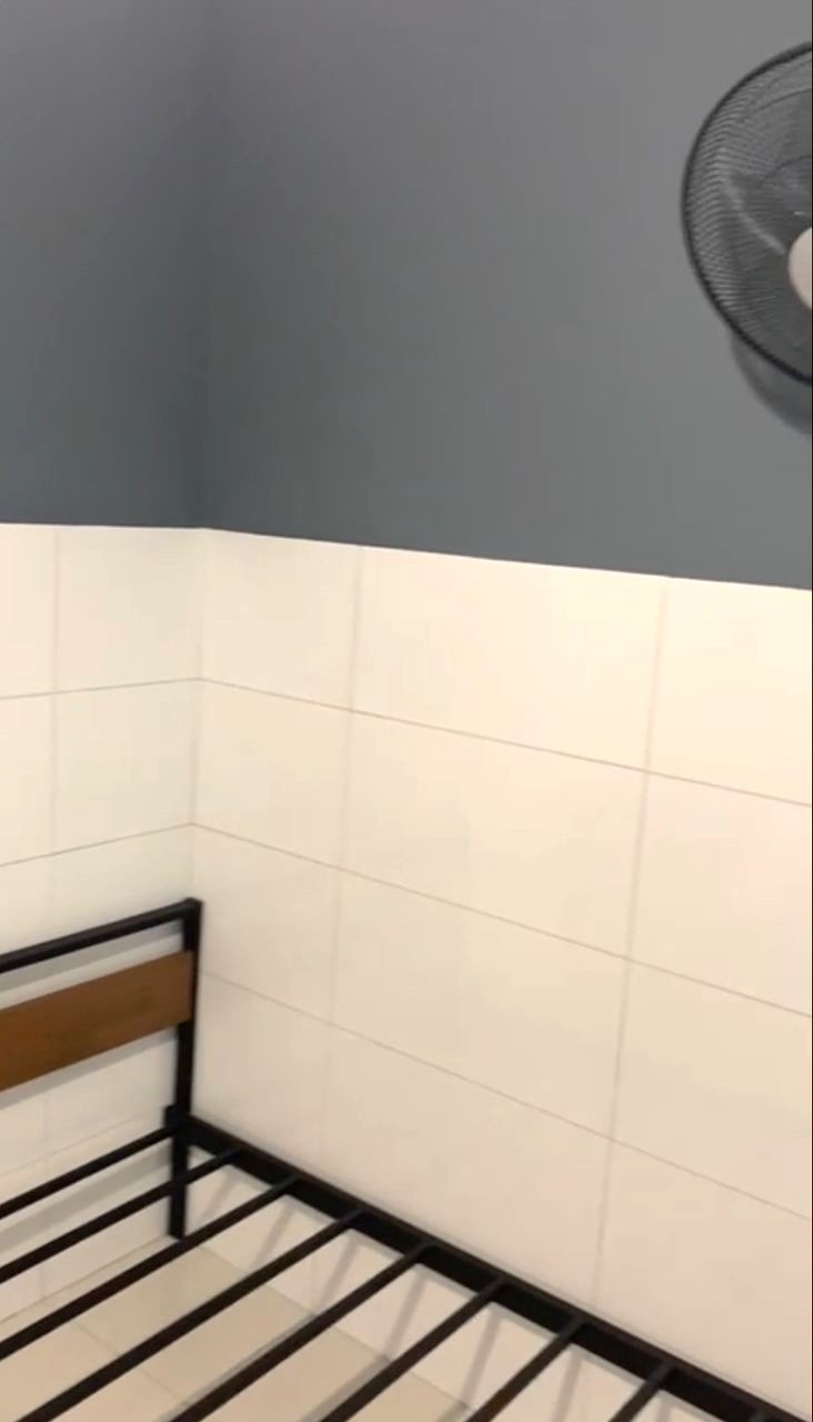 Riana South Ong Kitchen Female RENTED - photo 3