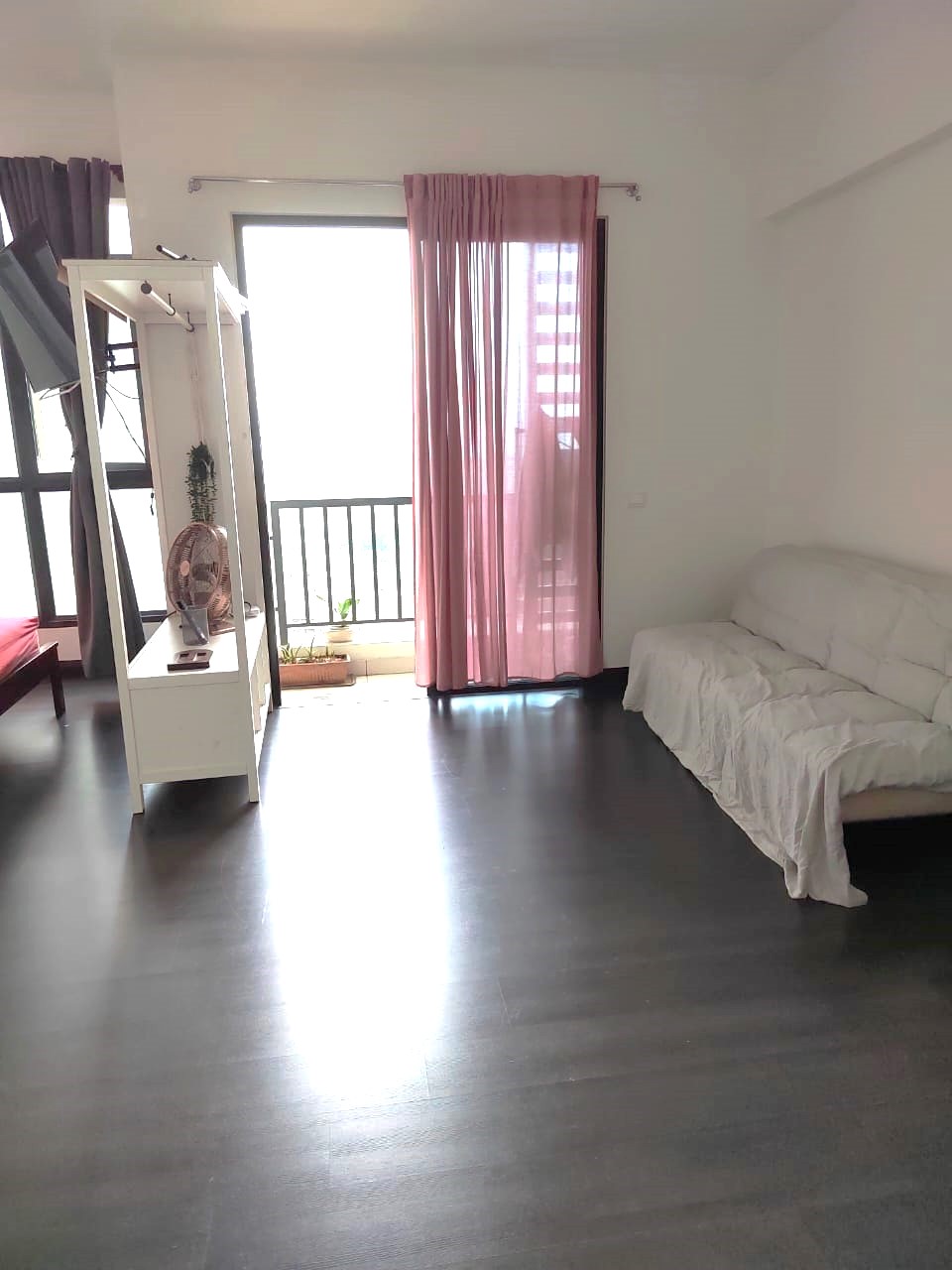 28 BLVD RENTED - photo 2