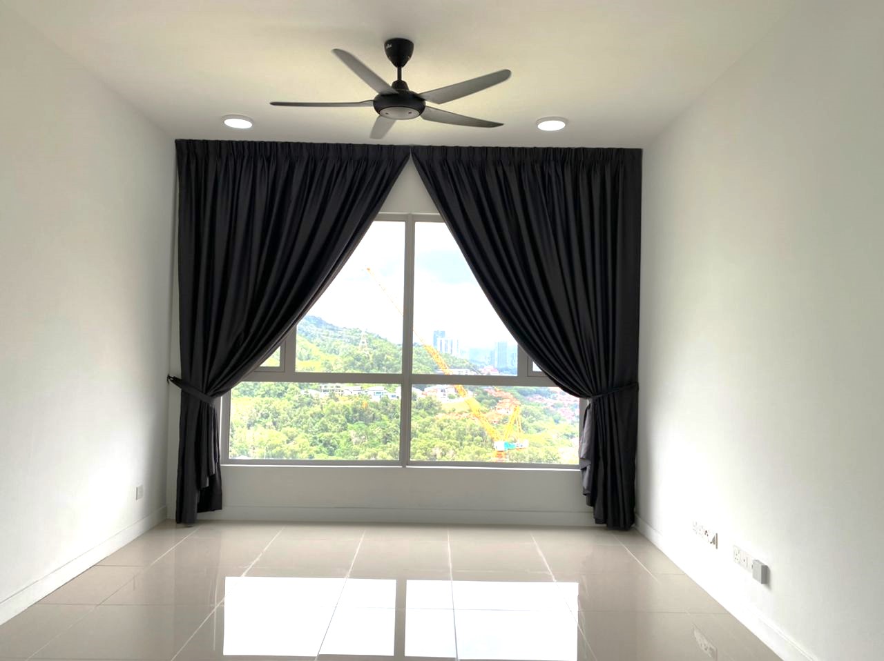 Emerald Hills Condo RENTED - photo 2