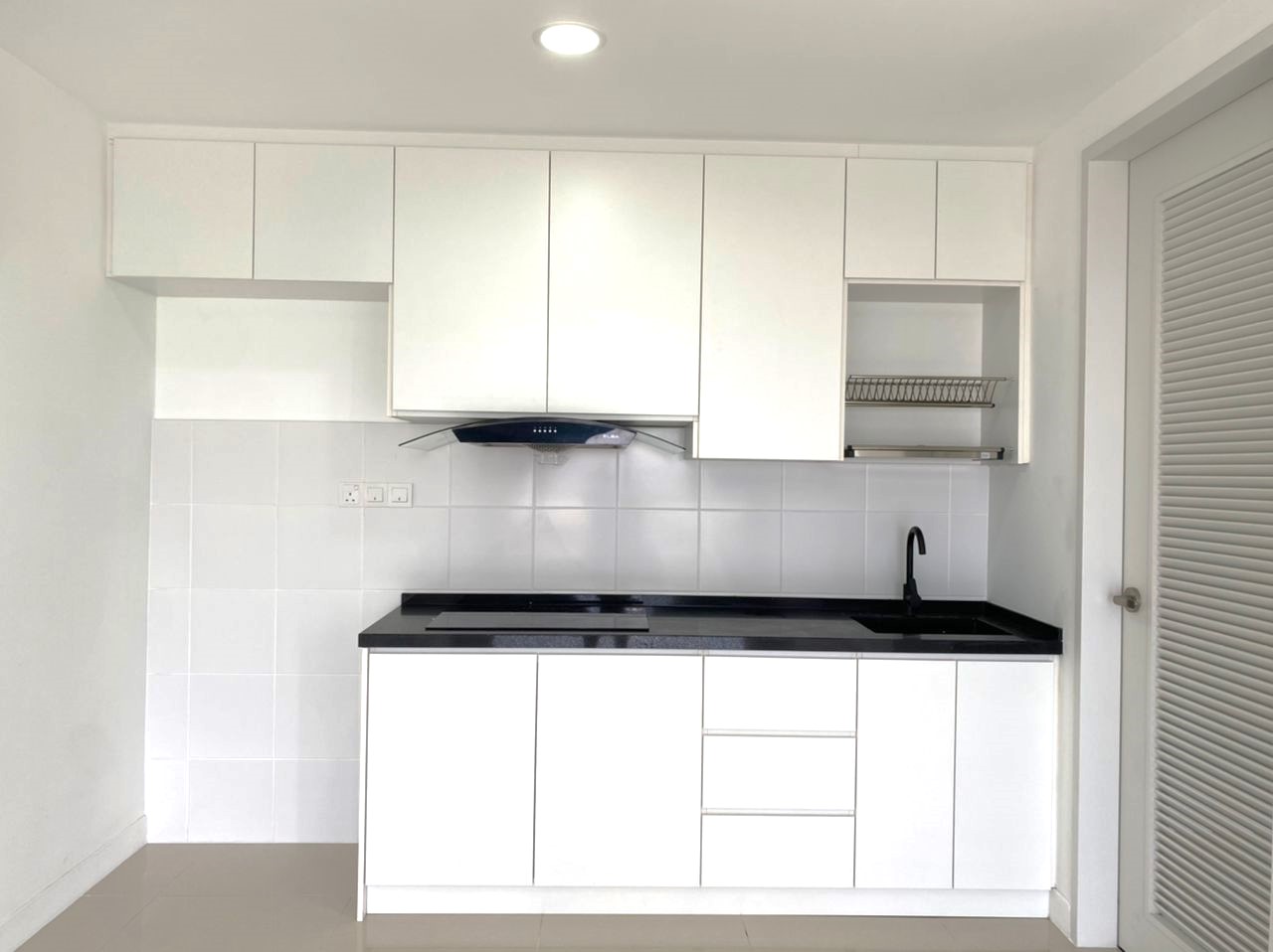 Emerald Hills Condo RENTED - photo 4