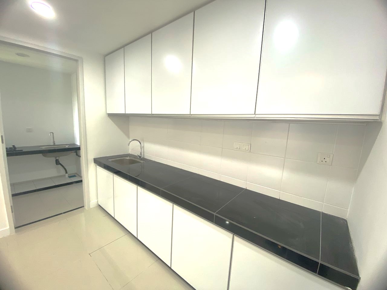 Emerald Hills Condo - photo 2