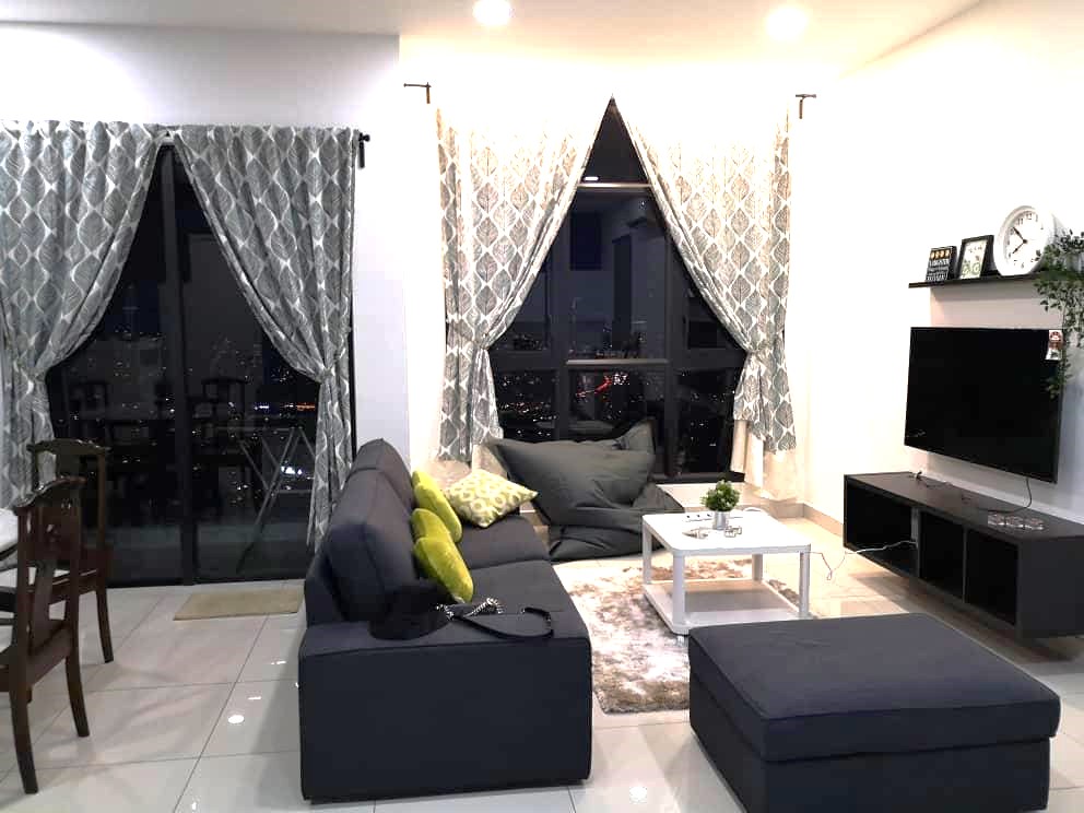 28 BLVD RENTED ...