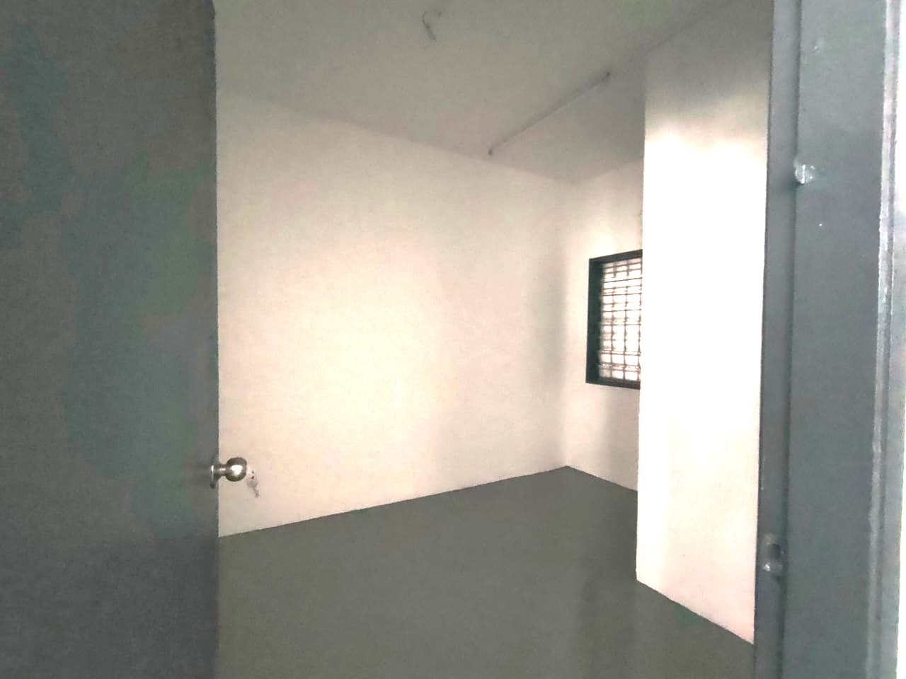 Lembah Maju Flat - photo 5