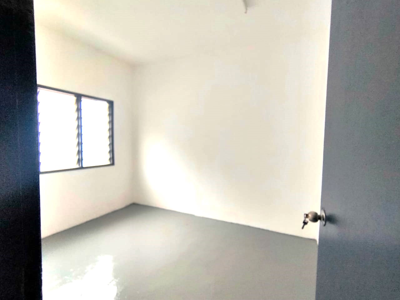Lembah Maju Flat - photo 6
