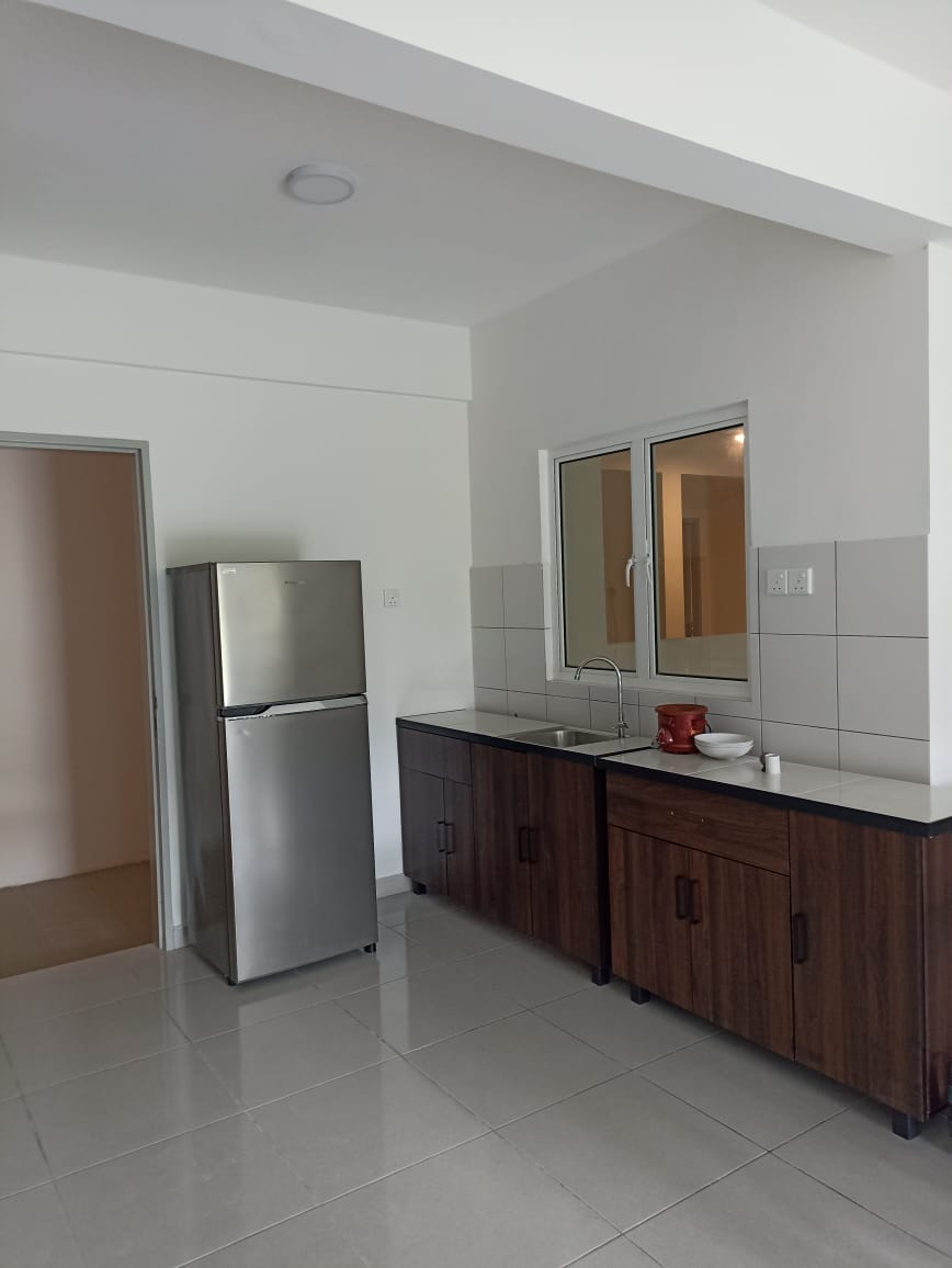 Fairview Residence, RM 1500 - photo 3