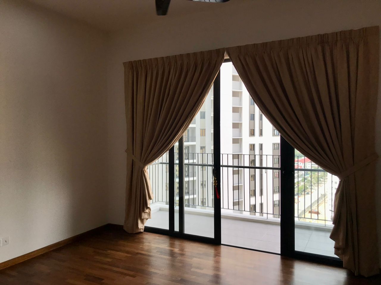 Tamarind, RM 1800 - photo 2