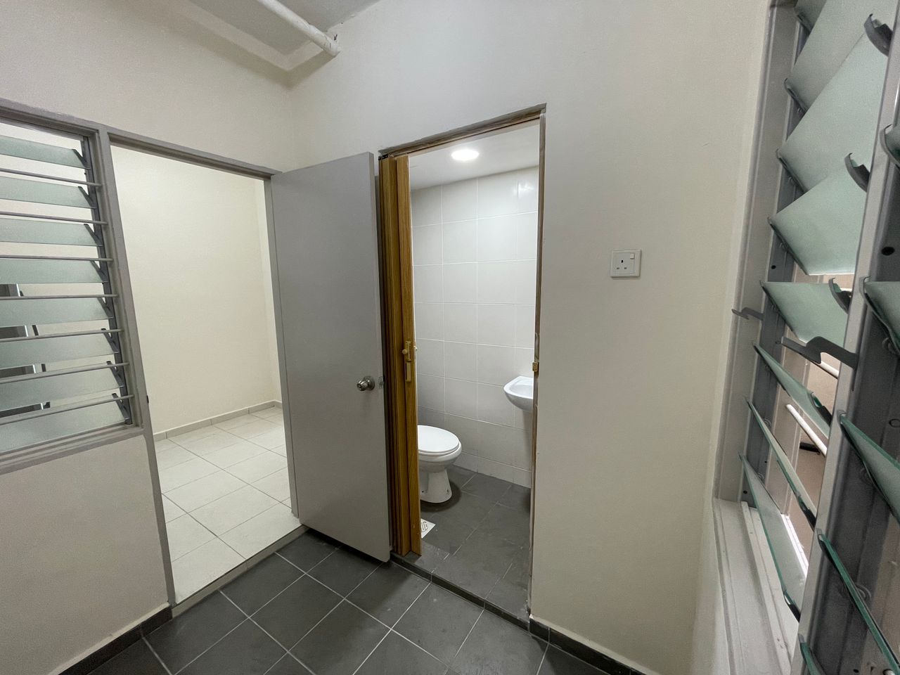Mahsuri Square, RM 1650 - photo 3