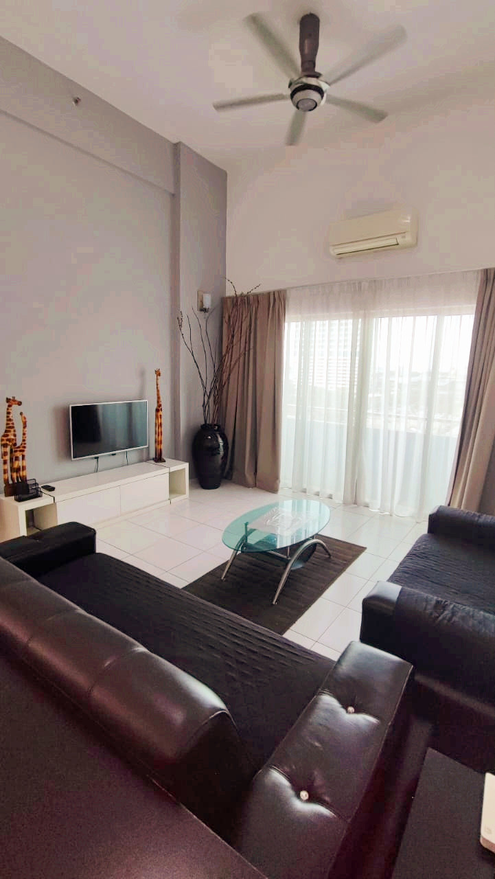 One World, RM 1900 - photo 8