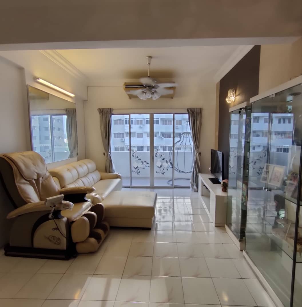 Gambier Heights, 355k - photo 3
