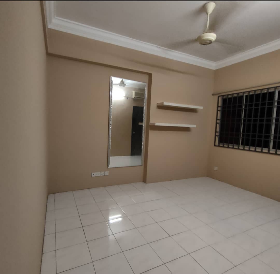 Gambier Heights, 355k - photo 8