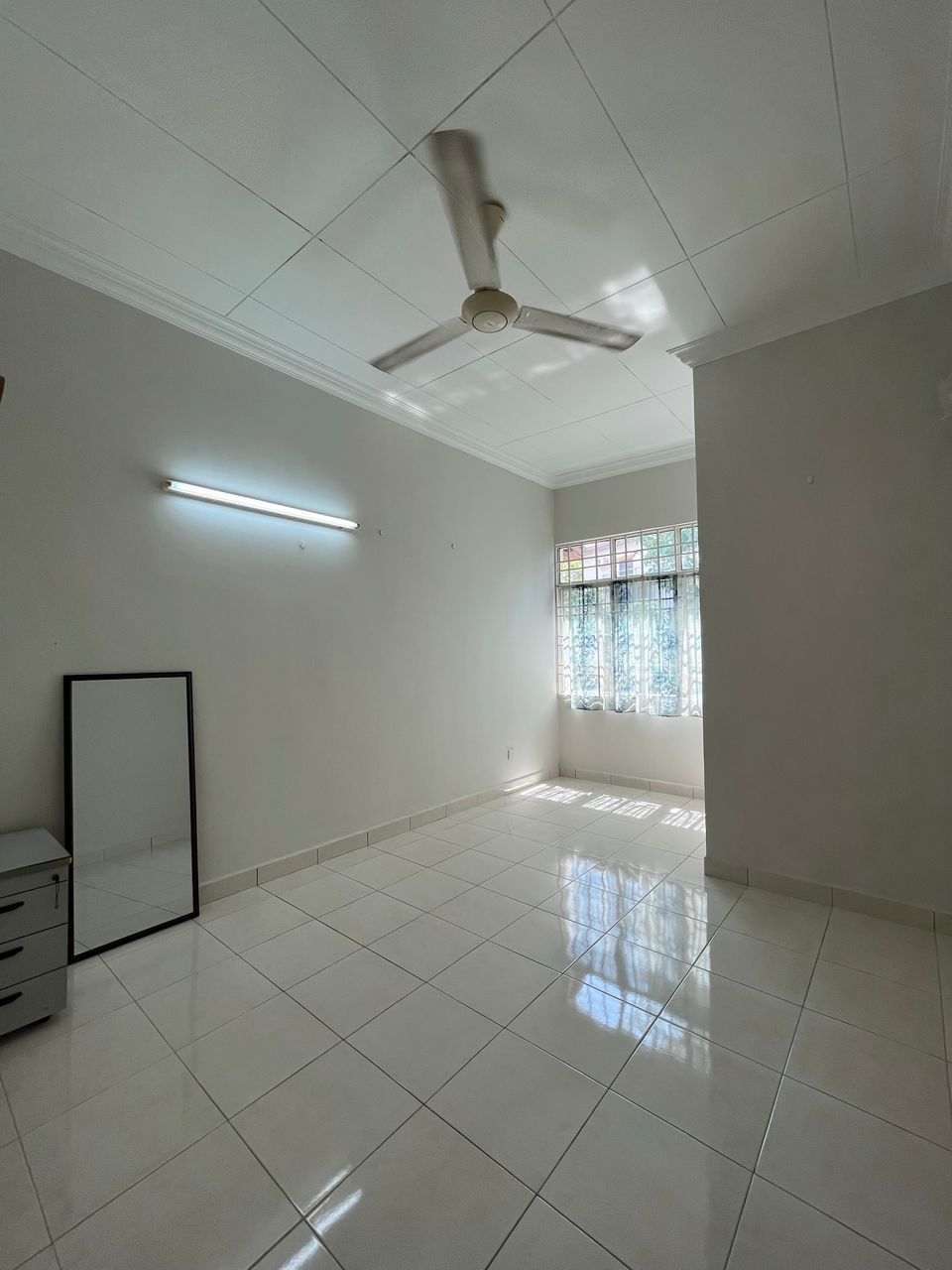 Palm Garden, RM2500 - photo 9