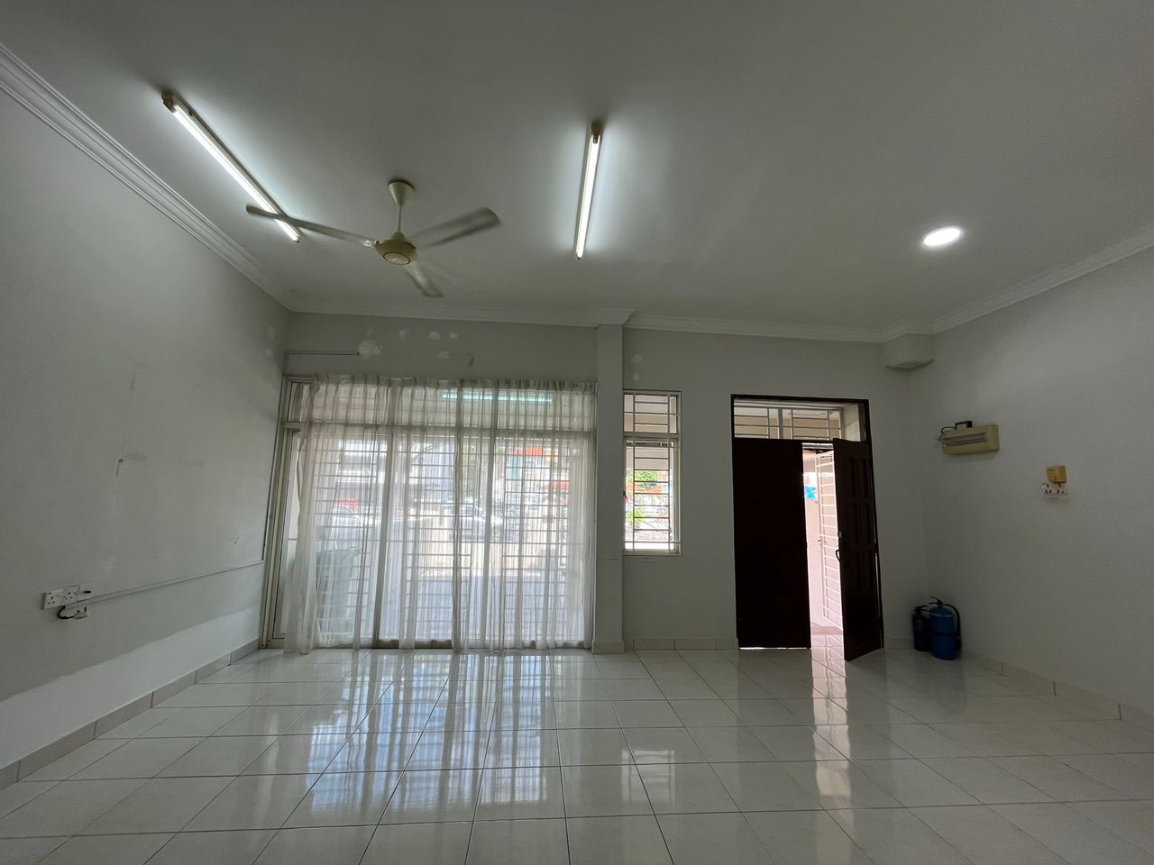 Palm Garden, RM2500 - photo 11