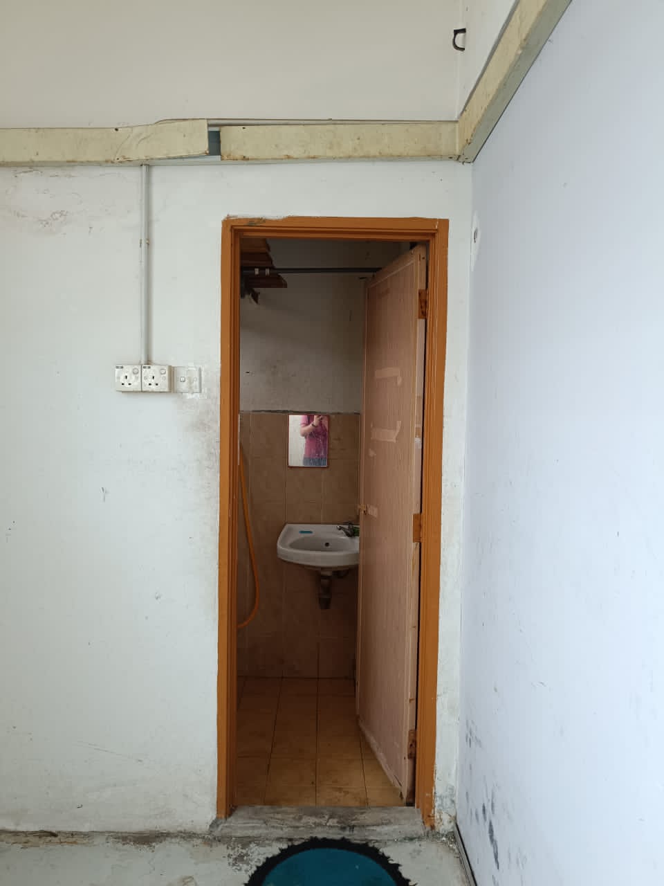 Shop office, Batu Maung, RM 1800 - photo 8