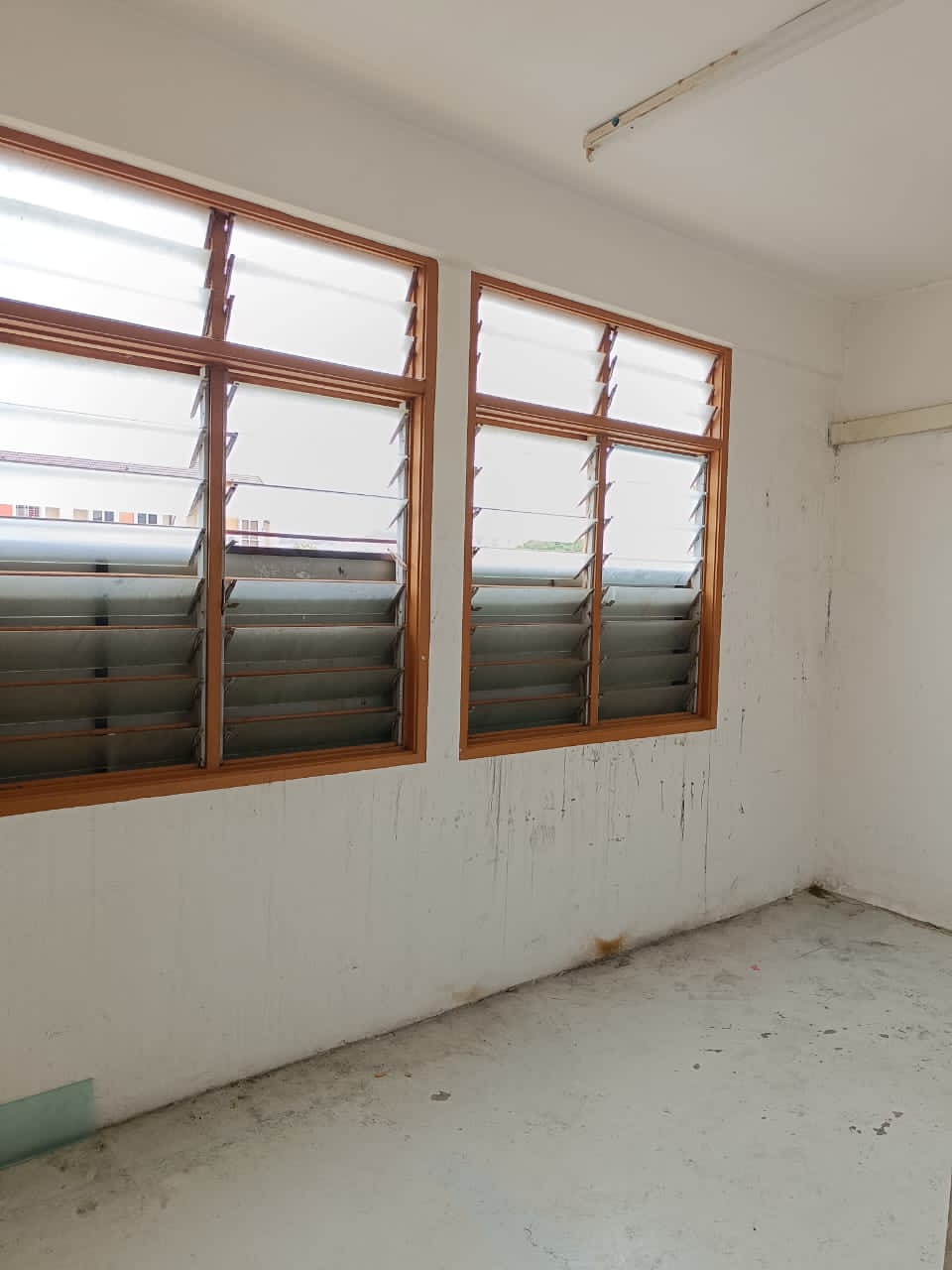 Shop office, Batu Maung, RM 1800 - photo 10