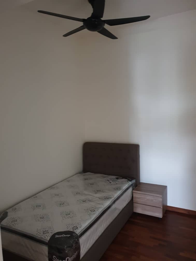 Tamarind, RM 3000 - photo 9