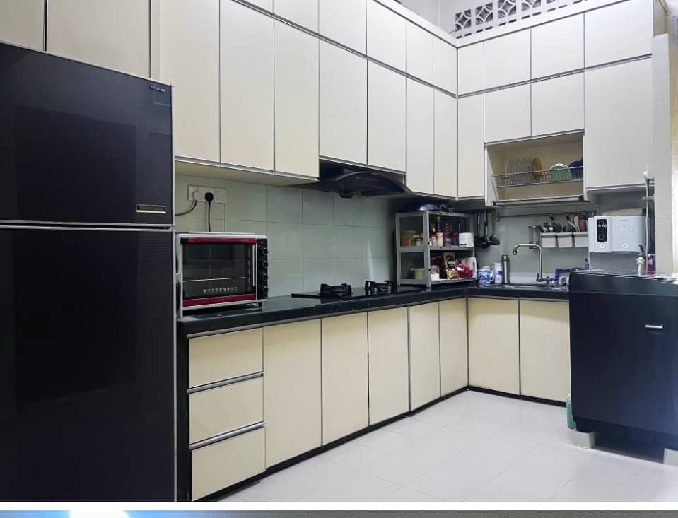 Lebuh Batu Maung, 670k - photo 6