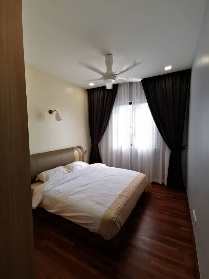 Tamarind, RM 2500 - photo 7