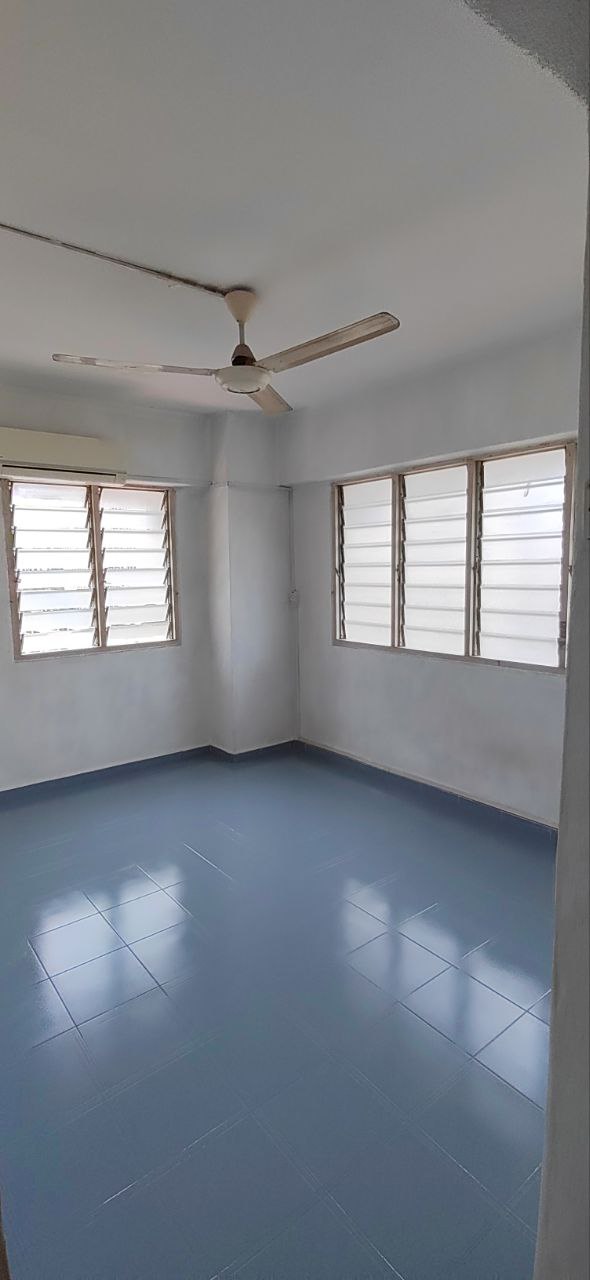 Taman Seri Hijau, RM 280k - photo 8