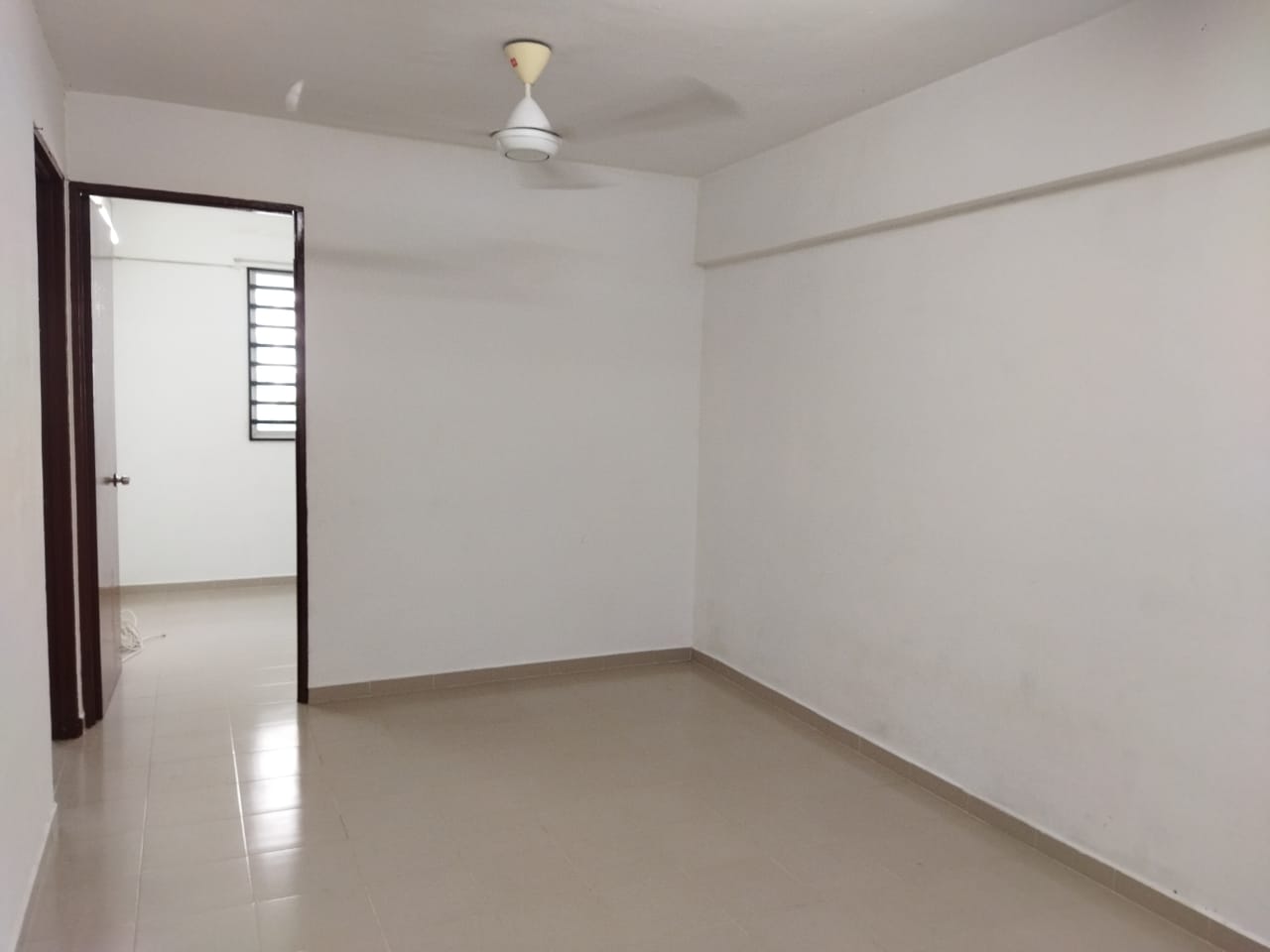 Artis 3, RM 2100 - photo 12