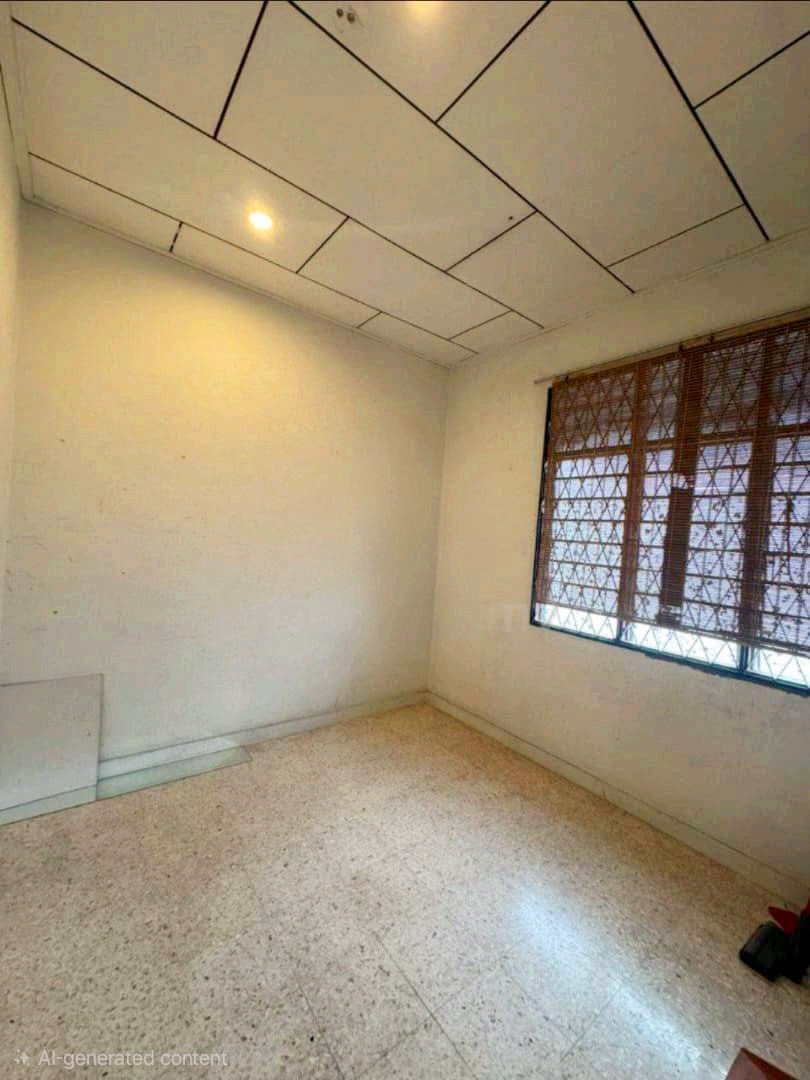 Tingkat Bukit Kecil, RM 1800 - photo 2