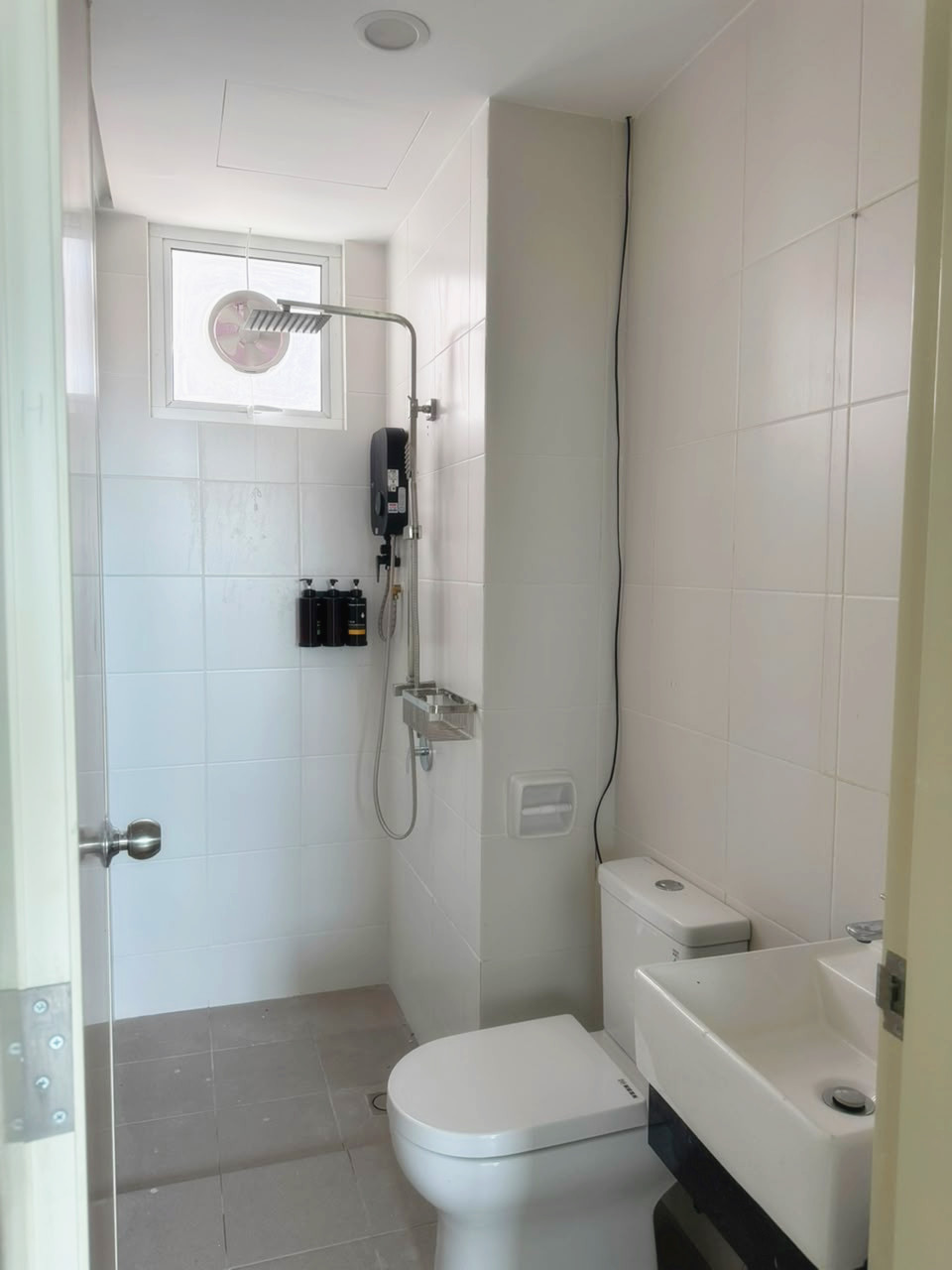 Ideal Residency, 1400pm - photo 7