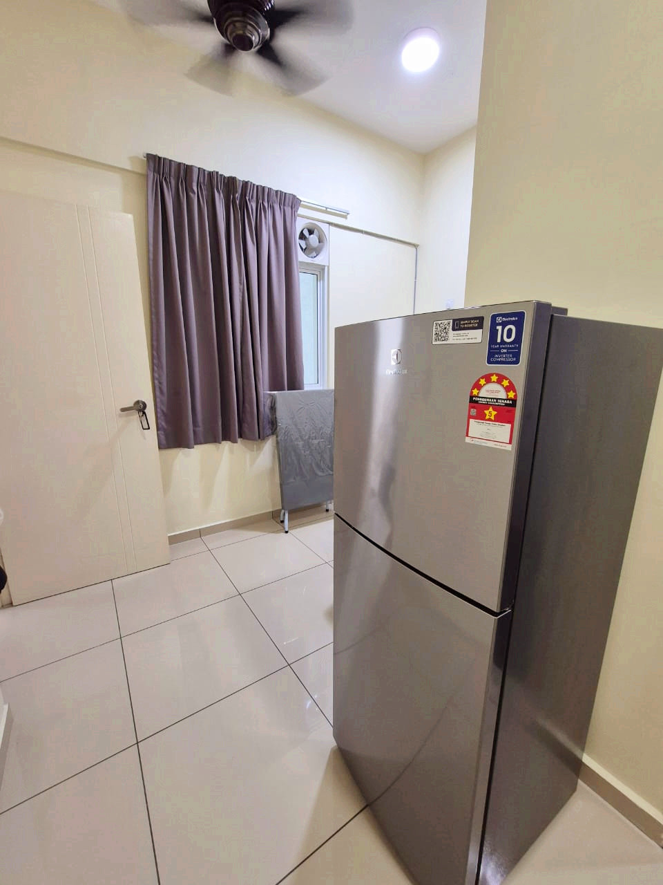 Summerskye, RM 1300 studio - photo 3