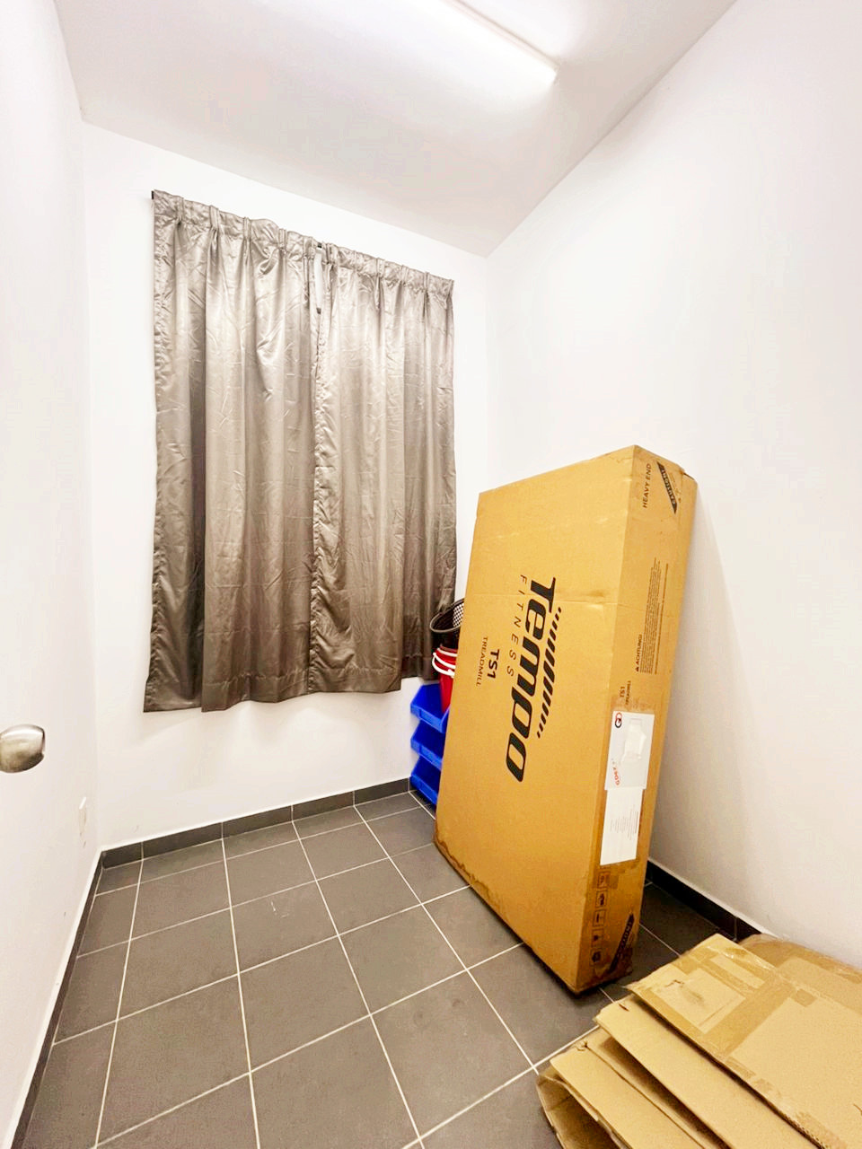 Arena Residence, 2100pm - photo 5