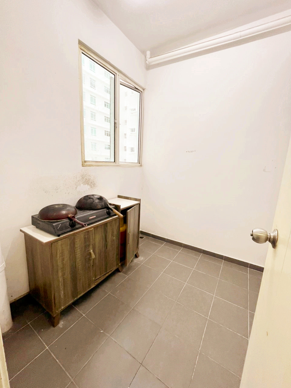 Arena Residence, 2100pm - photo 8